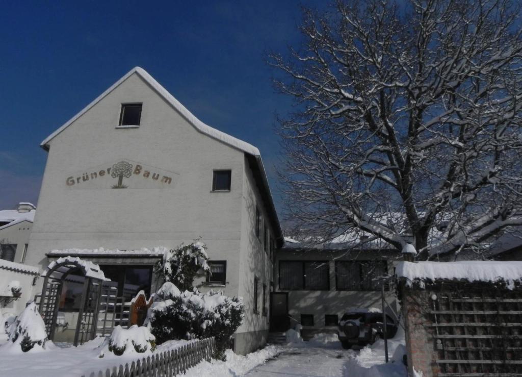 Gasthof Gruener Baum كيرشبرغ ام ويتشل المظهر الخارجي الصورة